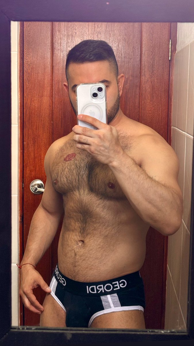 anderkool's tweet photo. Y este calor que 🥵 https://t.co/MFOst9HA1s
