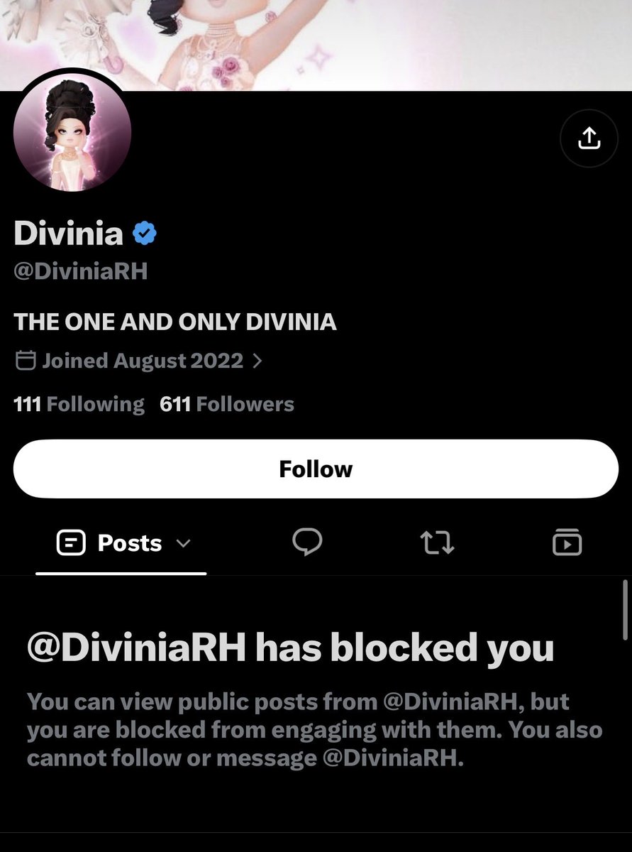 ivyvins's tweet photo. Divinia is very abusive to me just because she’s mad I found autumn town and she didn’t.. yall should beware or her.. #royalehigh https://t.co/WTHaZkU065