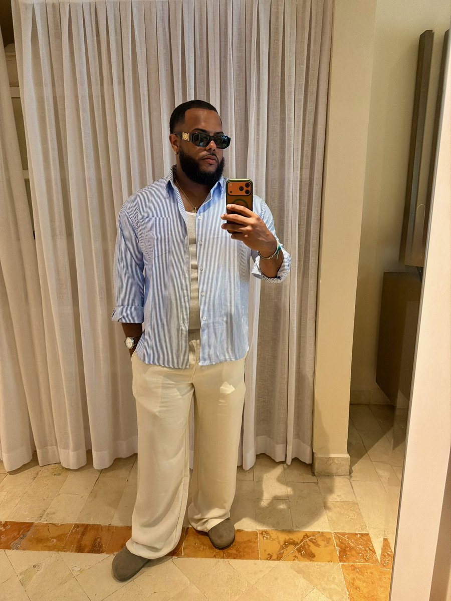 StanSmooth's tweet photo. https://t.co/rSF33fdGtL