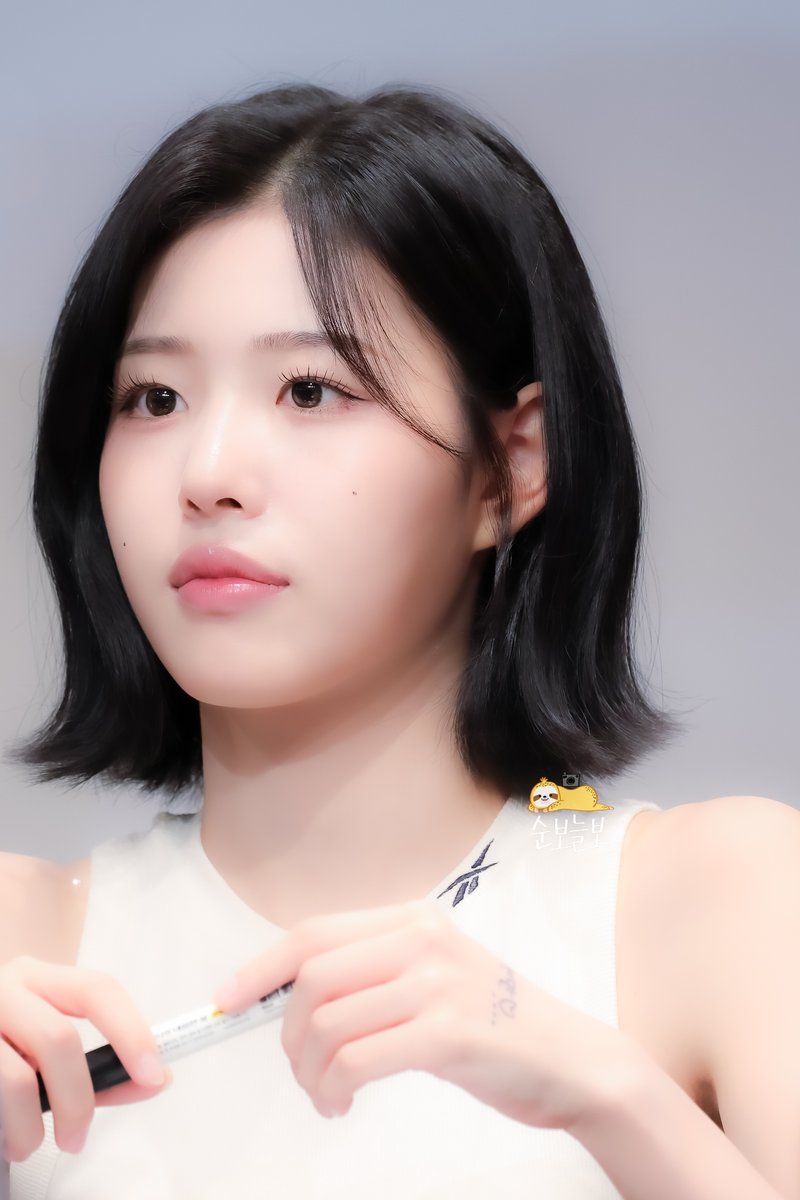 sunboneulbo's tweet photo. 260905 애플뮤직 팬사인회  

#AtHeart #앳하트 
#ARIN #아린 https://t.co/0BLwK18GhO