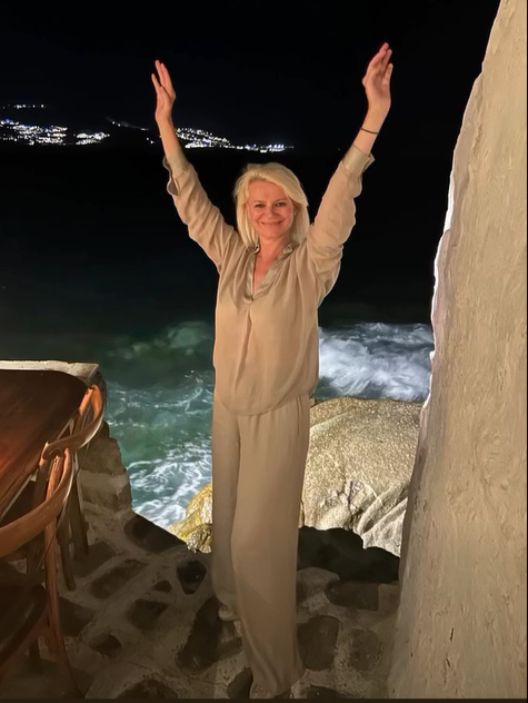 Kelly_Ball80's tweet photo. #μαζωνακης Είμαι η Ιωάννα Γακα και ξεπέρασα Πισπιριγκου και Μουρτζουκου στα ψέματα! https://t.co/b2XVLbbdWw