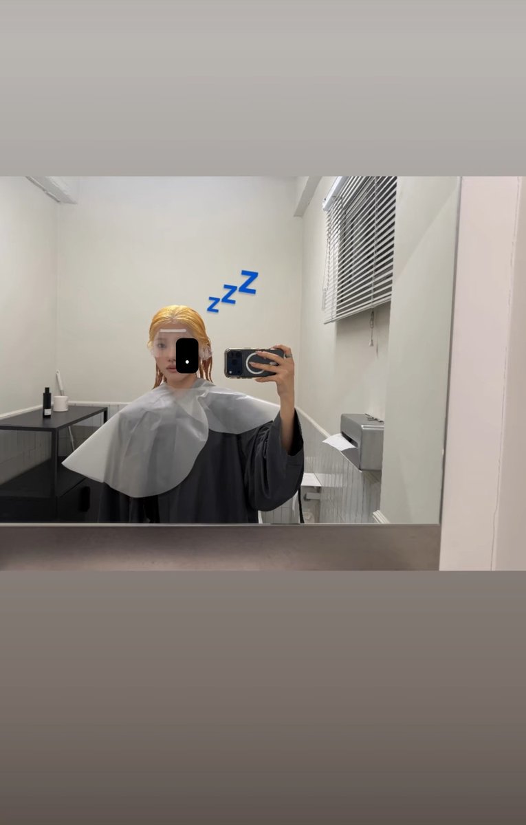 jjnyhyuck_'s tweet photo. LUCU DIKITTT..... Haechan hari ini up foto blonde, baru kemarin bgt hanna ngepost lg cat rambut blonde jugaa, pas bgt waktu hc bubble nanyain warna rambut.... https://t.co/xlM5kDPFZn