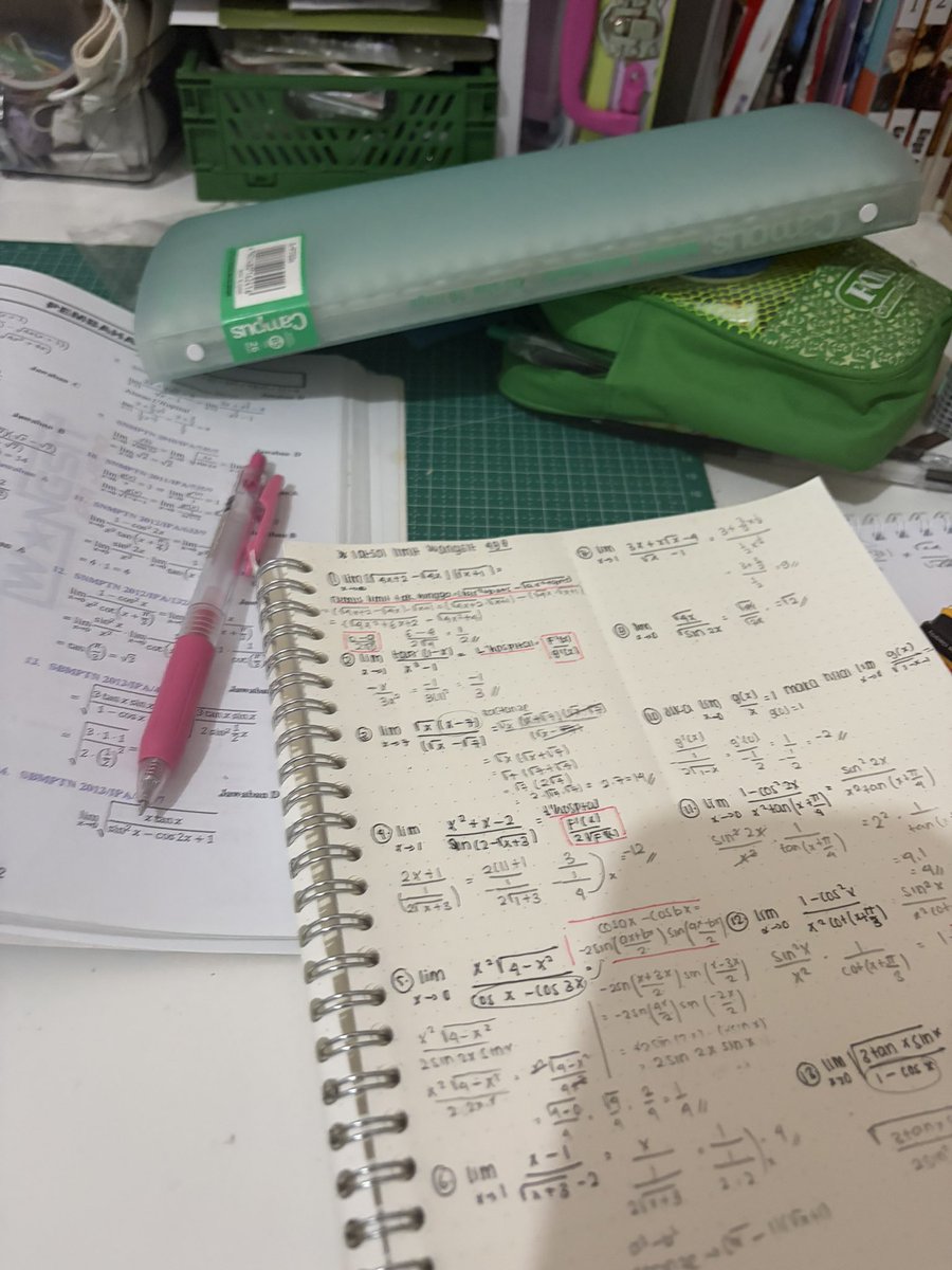 arcskitect's tweet photo. gatau lg gw ama limit https://t.co/ZrUre00ddX