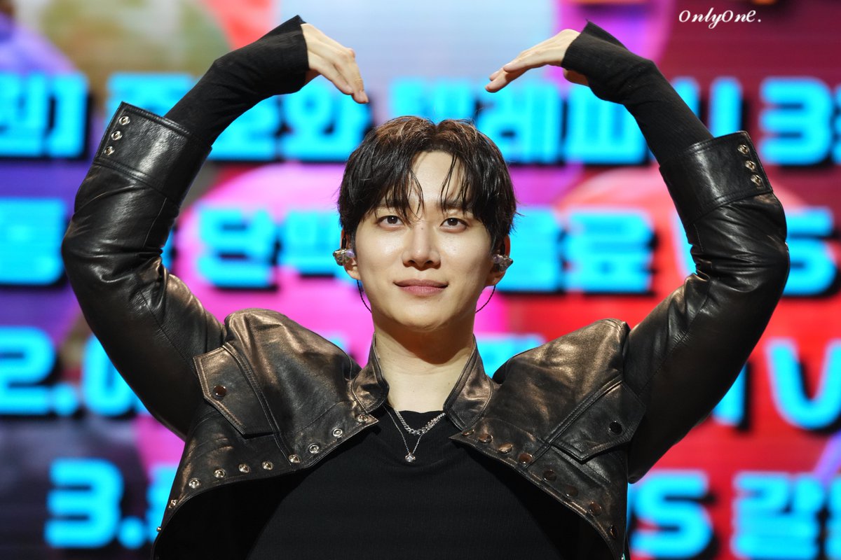 hana1_hh's tweet photo. 사랑을  한가득 받고 옴🥹😭

아직 남은 하트가 많음🫶
[AUTUMN NOTE]
LEE JUNHO FAN MEETING

#이준호 #LEEJUNHO 
#李俊昊 #イ・ジュノ
#O3collective https://t.co/9Pfkj7MbQS