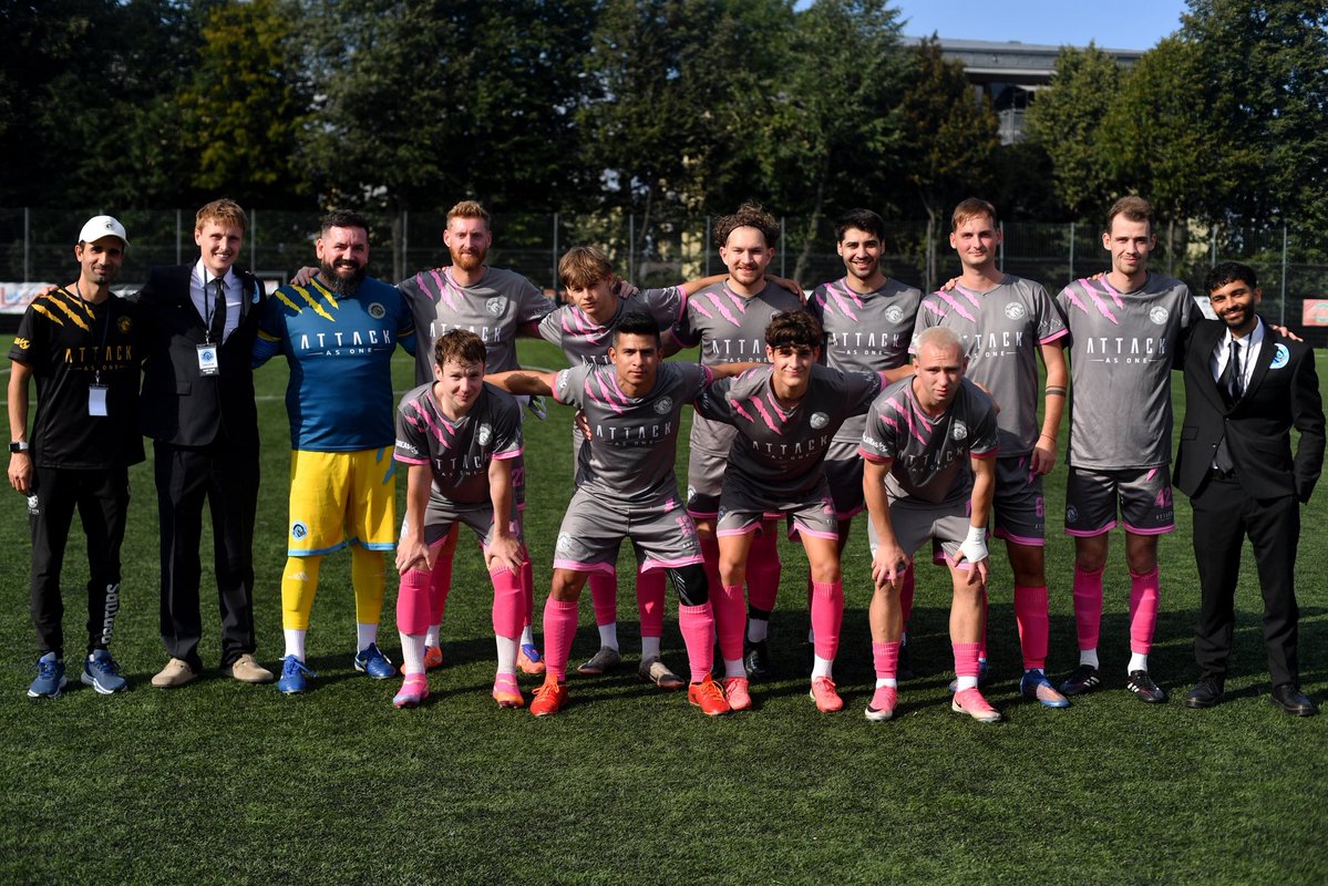 PragueRaptors's tweet photo. Not the result we wanted yesterday as we went down 3-2 but the Men’s B pushed to try and get something from the game. Next week we go again 💙
#AttackAsOne https://t.co/xaQBbIdXpD