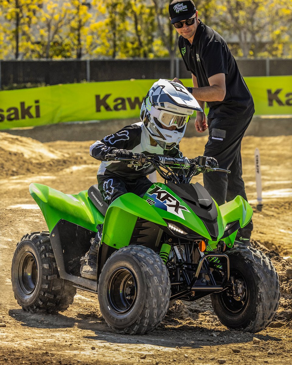 KawasakiUSA's tweet photo. Four-wheel fun starts here. Get the kids outdoors and start to build confidence on the #Kawasaki #KFX50 and #KFX90 youth ATVs. #GoodTimes https://t.co/7QiGdOGbTb