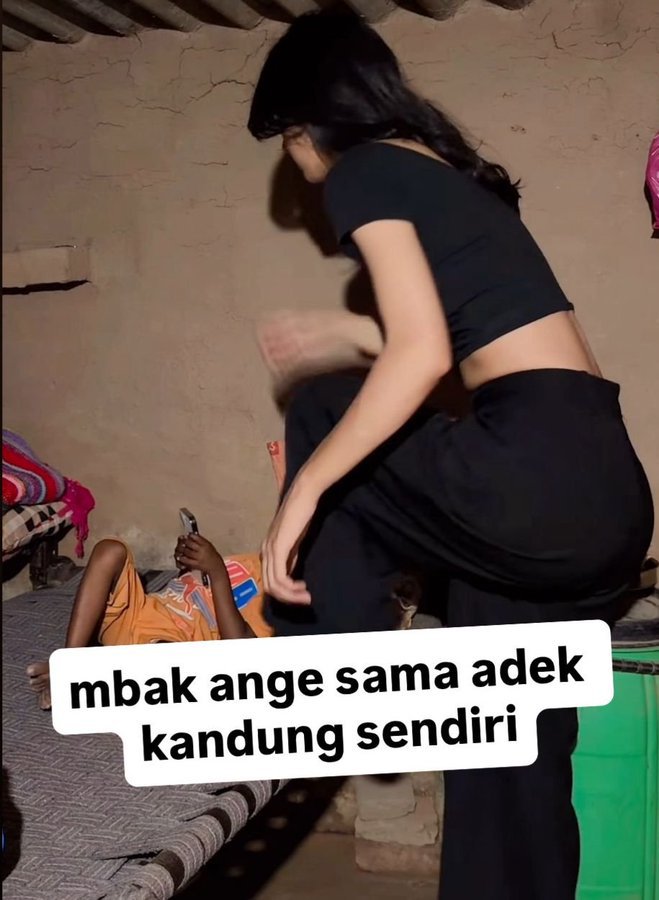 vgolye's tweet photo. Adecx sndiri jdi pelampiasan $ang3

https://t.co/1KqC9gsGNQ https://t.co/KdgGRmy17C