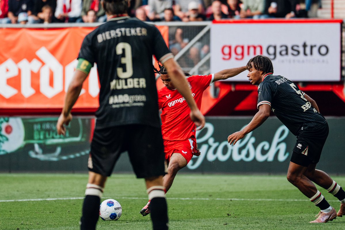 fctwente's tweet photo. #TWEADO • 𝕋𝕖𝕣𝕦𝕘𝕓𝕝𝕚𝕜 🔙🤩 https://t.co/gnKNxpFu9U