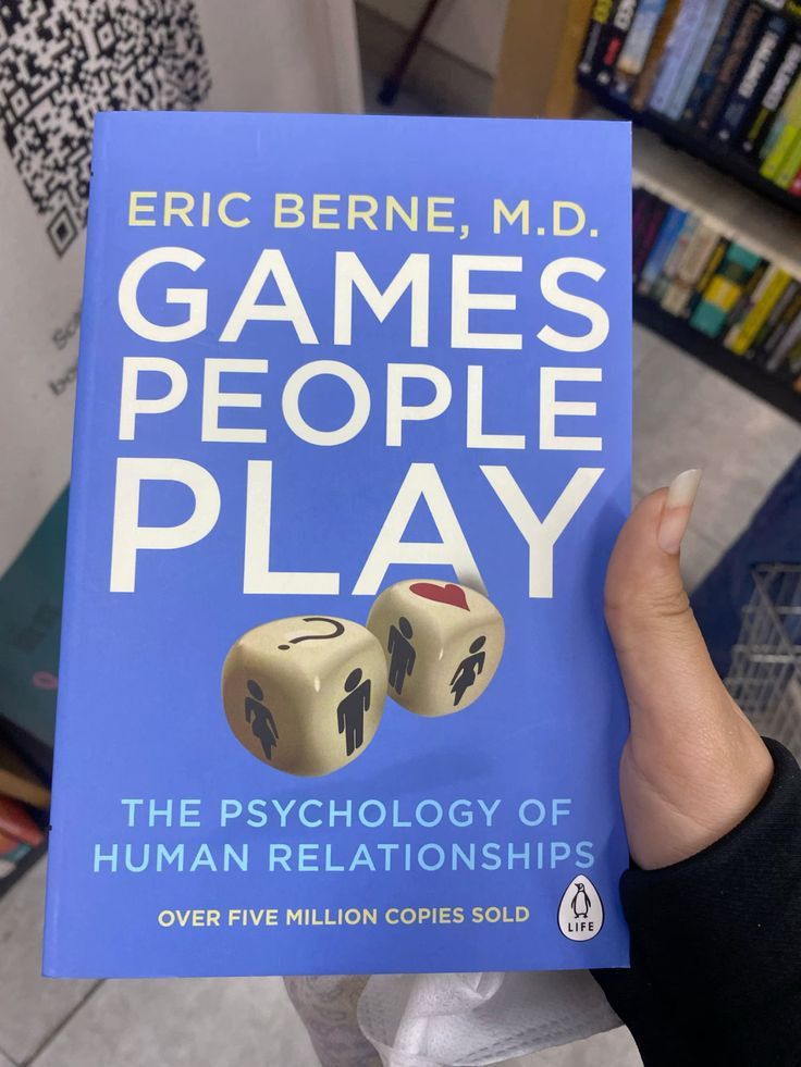 ThePreserverofU's tweet photo. 7 PSYCHOLOGY BOOKS THAT HITS YOU HARD:

1) Games People Play by Eric Berne https://t.co/Giv2JsaQiA