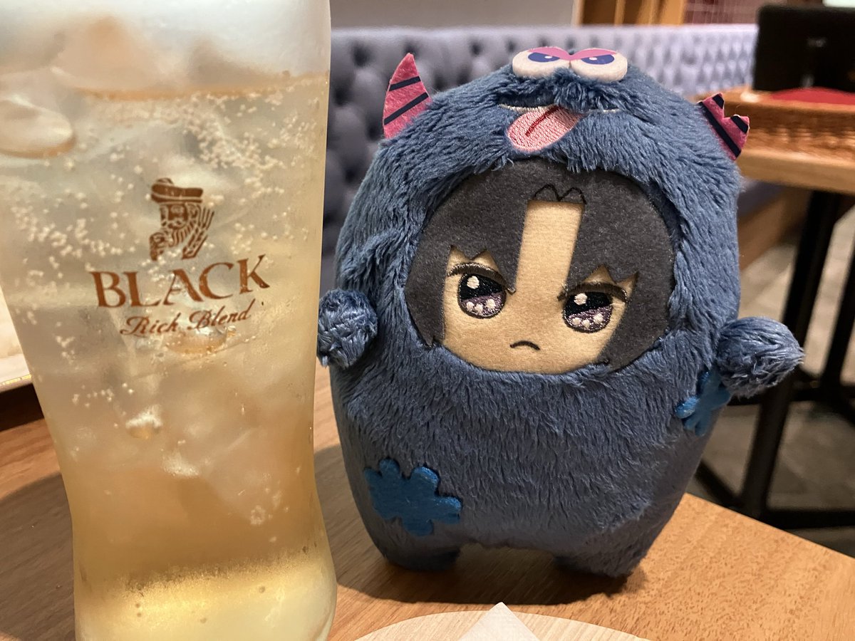 usaco358's tweet photo. 楽しかったー💙銀テが降ってきた美しい景色をずっと忘れないでいたい😭 https://t.co/UJfeP7IIE2