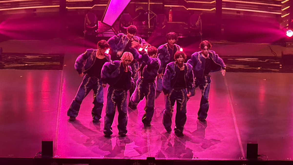 mks__asd's tweet photo. 動画を回しながら撮ったのでぶれぶれですがよろしければ写真もどうぞ🙇‍♀️ https://t.co/YcOyKeH56H