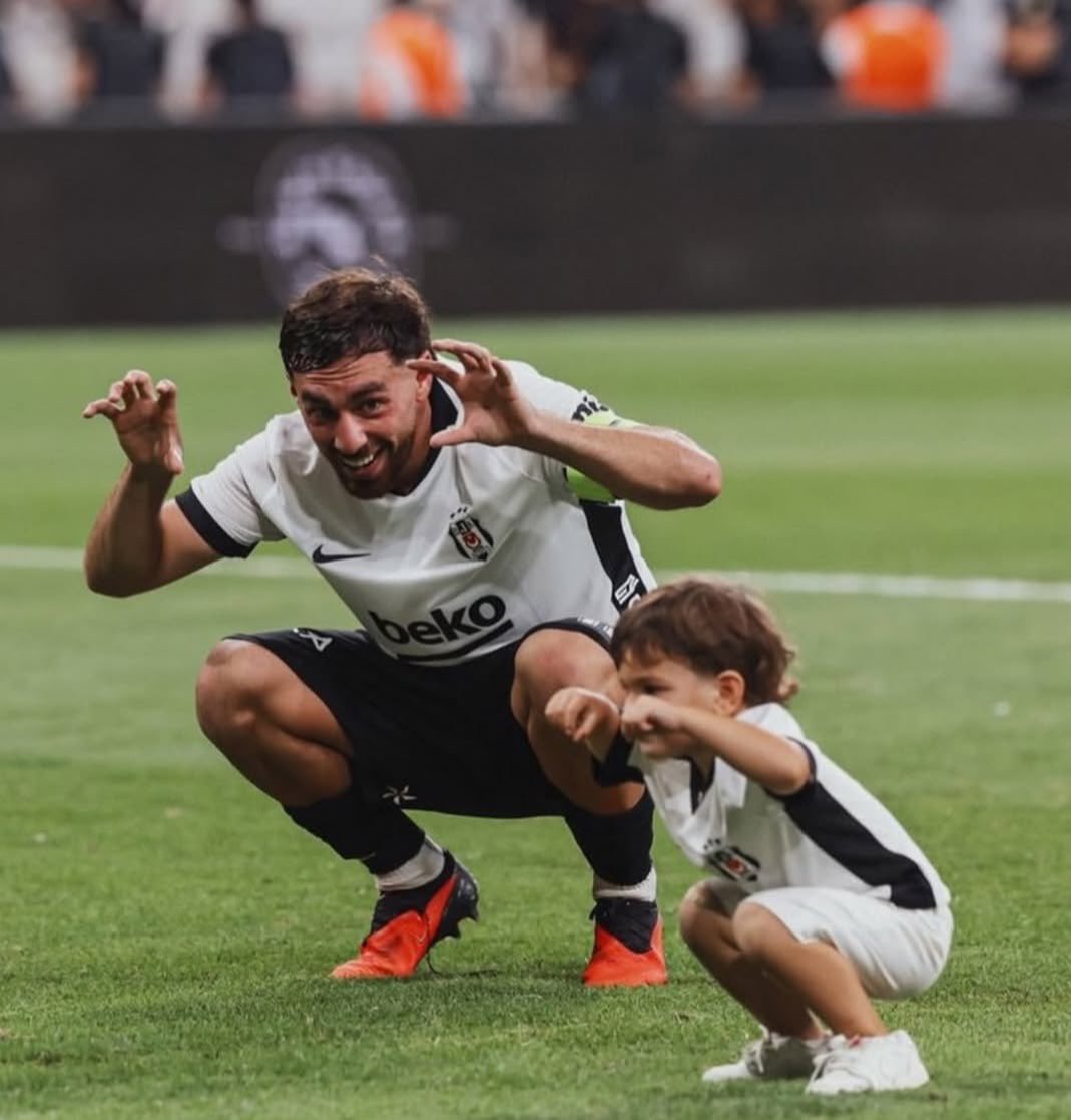 picsbesiktas's tweet photo. https://t.co/ltUGlje6or