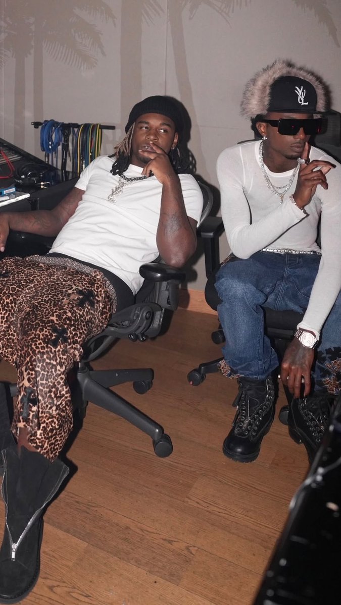 pbcrelated's tweet photo. Playboi Carti &amp; Ken Carson in the studio 🎙️ https://t.co/ATtT52ite1