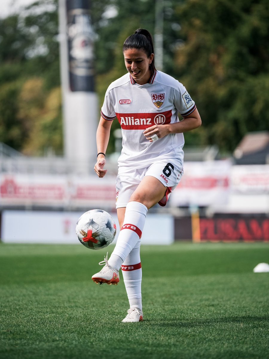 VfB_Frauen's tweet photo. Warm 🆙
#VfBFrauen | #VfB | #VfBWOB | #GPFBL https://t.co/wpD5jMWkev