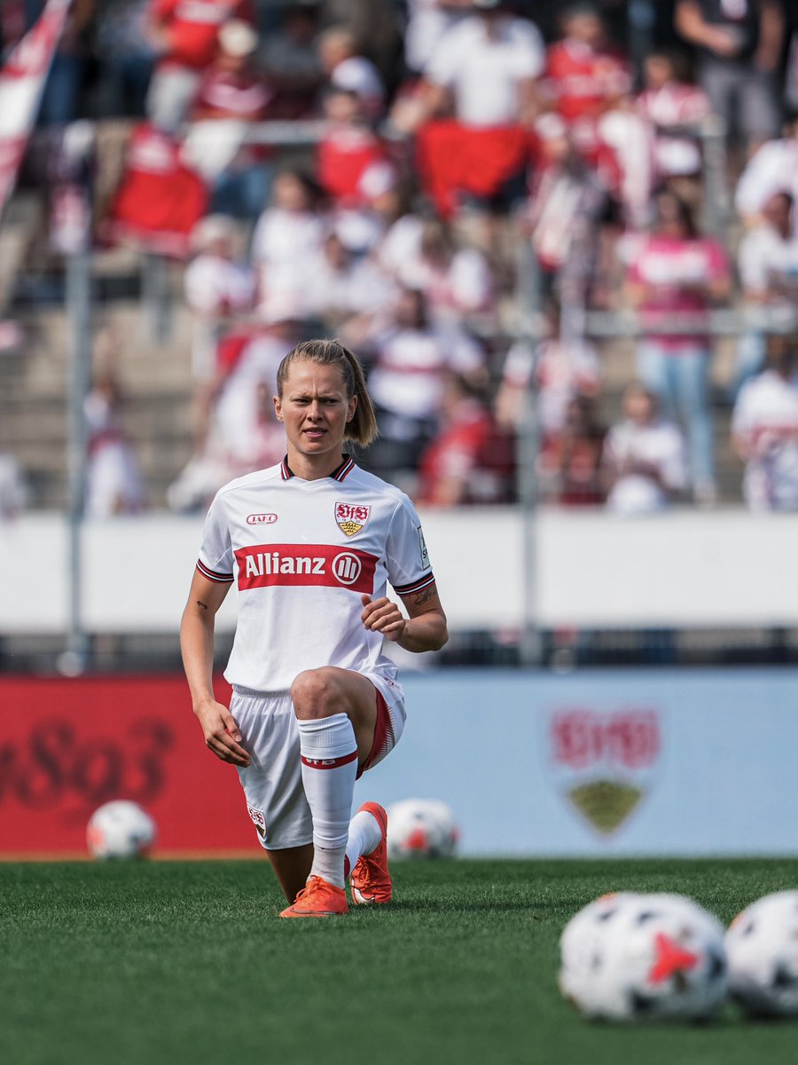 VfB_Frauen's tweet photo. Warm 🆙
#VfBFrauen | #VfB | #VfBWOB | #GPFBL https://t.co/wpD5jMWkev