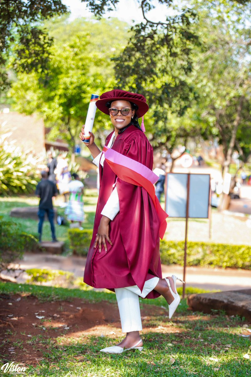 faffyolie's tweet photo. Doctor of Philosophy in Law. I'm a high achiever. https://t.co/p1EbFp2OJM