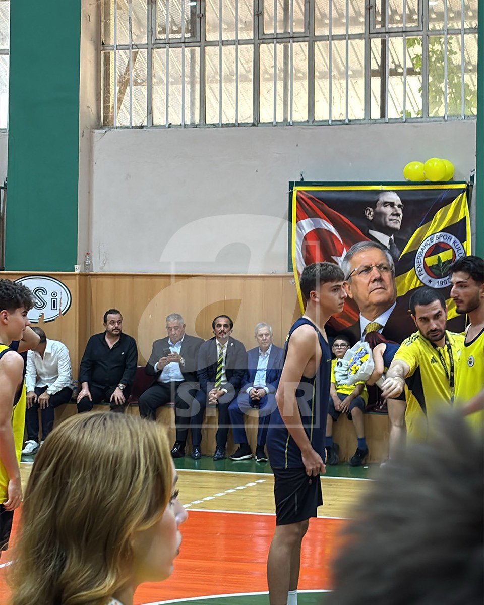 erdemakbs's tweet photo. ÖZEL l Fenerbahçe Başkanı Aziz Yıldırım, Diyarbakır’da faaliyete geçen Fenerbahçe Spor Okulları’nın açılış törenine katıldı. https://t.co/i4XCImKHA3