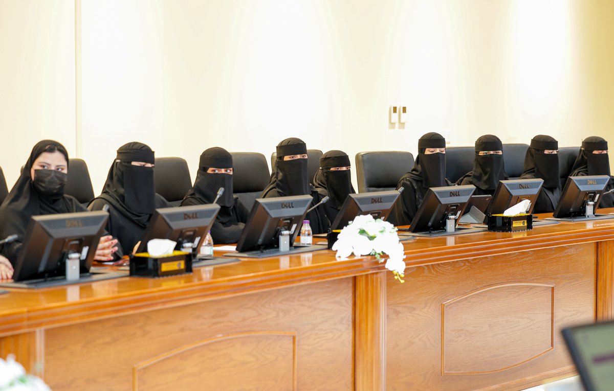 JoufUniversity's tweet photo. #خبر |
في لقاءٍ يعكس اهتمام #جامعة_الجوف بتمكين الطلبة وصناعة تجربتهم الجامعية؛ سعادة رئيس الجامعة أ.د. محمد بن عبدالله الشايع يلتقي رؤساء وممثلي 19 ناديًا طلابيًا عامًا وتخصصيًا، مؤكدًا أن الأندية الطلابية منصات لاكتشاف المواهب، وبناء القيادات، وتنمية المهارات، وتحويل أفكار الطلبة إلى مبادرات نوعية وأثر مستدام يتكامل مع مستهدفات الجامعة وخطتها الاستراتيجية.
https://t.co/www5BFcGAc