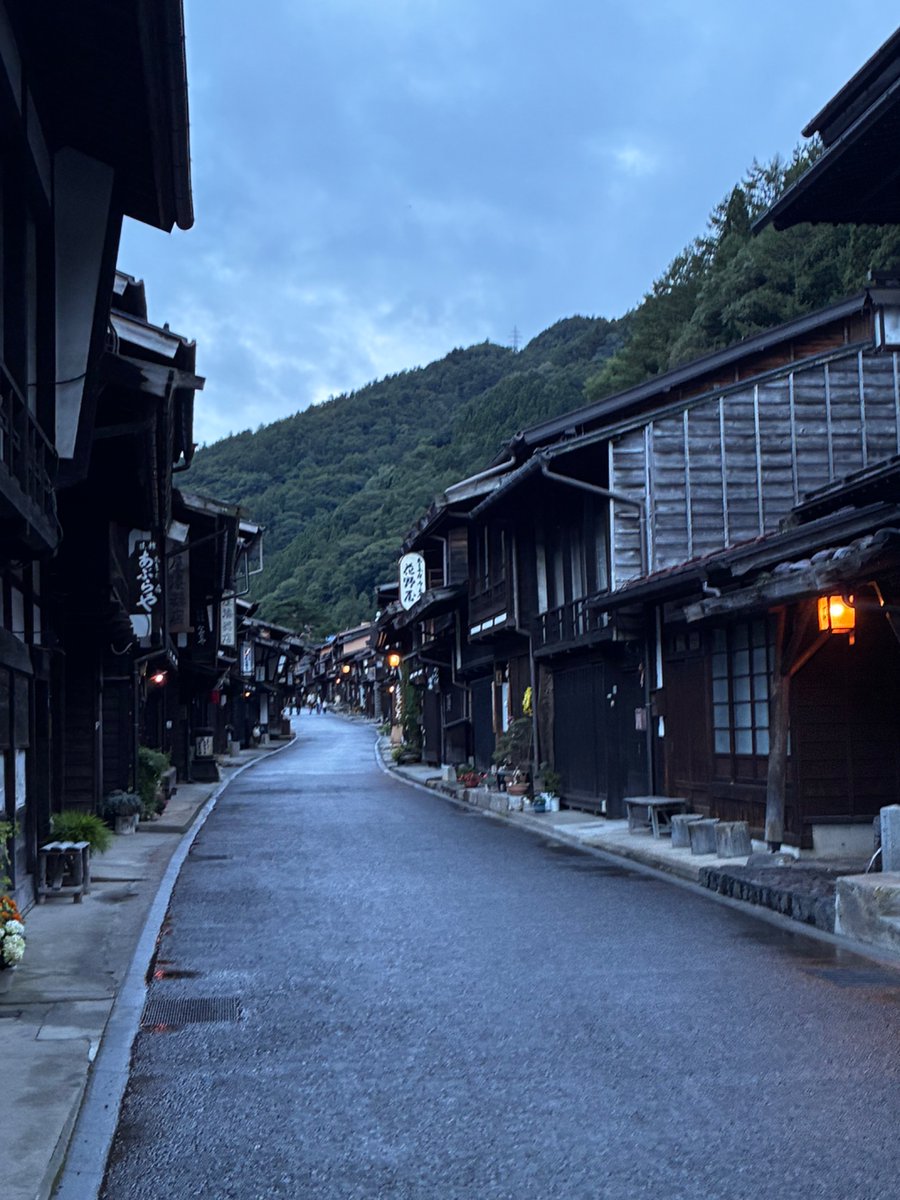 OfficalTnk82198's tweet photo. 今帰宅中〜
景色良くてあと空いてた https://t.co/6RCibkjHfO