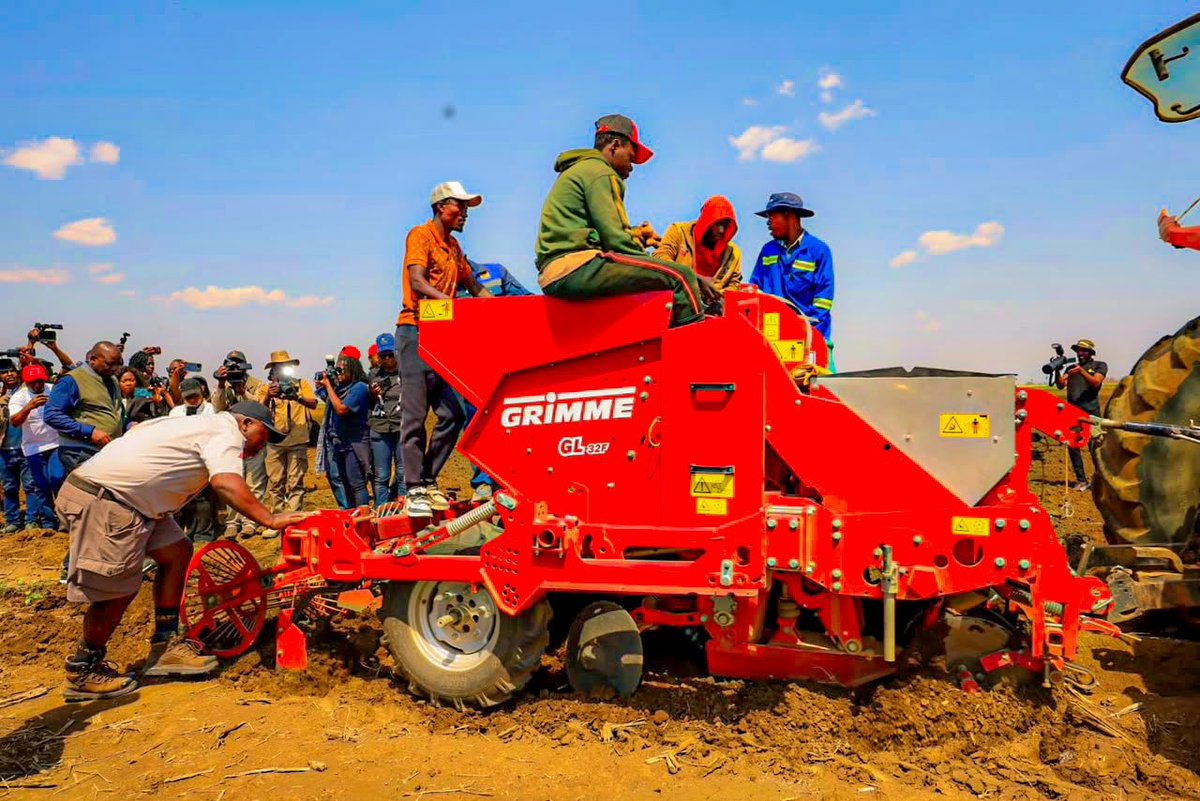 edmnangagwa's tweet photo. Today, the First Lady, Dr. Auxillia Mnangagwa, and I had the pleasure of hosting Cabinet Ministers and senior government officials at Precabe Farm in Kwekwe, Midlands Province. 

The tour offered our leadership team a first-hand appreciation of modern agricultural production, advanced mechanisation, and innovative agro-processing https://t.co/COAt6H5ZVU we push forward with our national development agenda, agriculture remains the backbone of our economy. 

By embracing technology, maximizing land productivity, and value-adding our produce through agro-processing, we are ensuring national food security and driving rural industrialisation.We continue to lead by example. 

Through hard work, innovation, and dedication, we will achieve an empowered and prosperous upper-middle-income society by 2030.