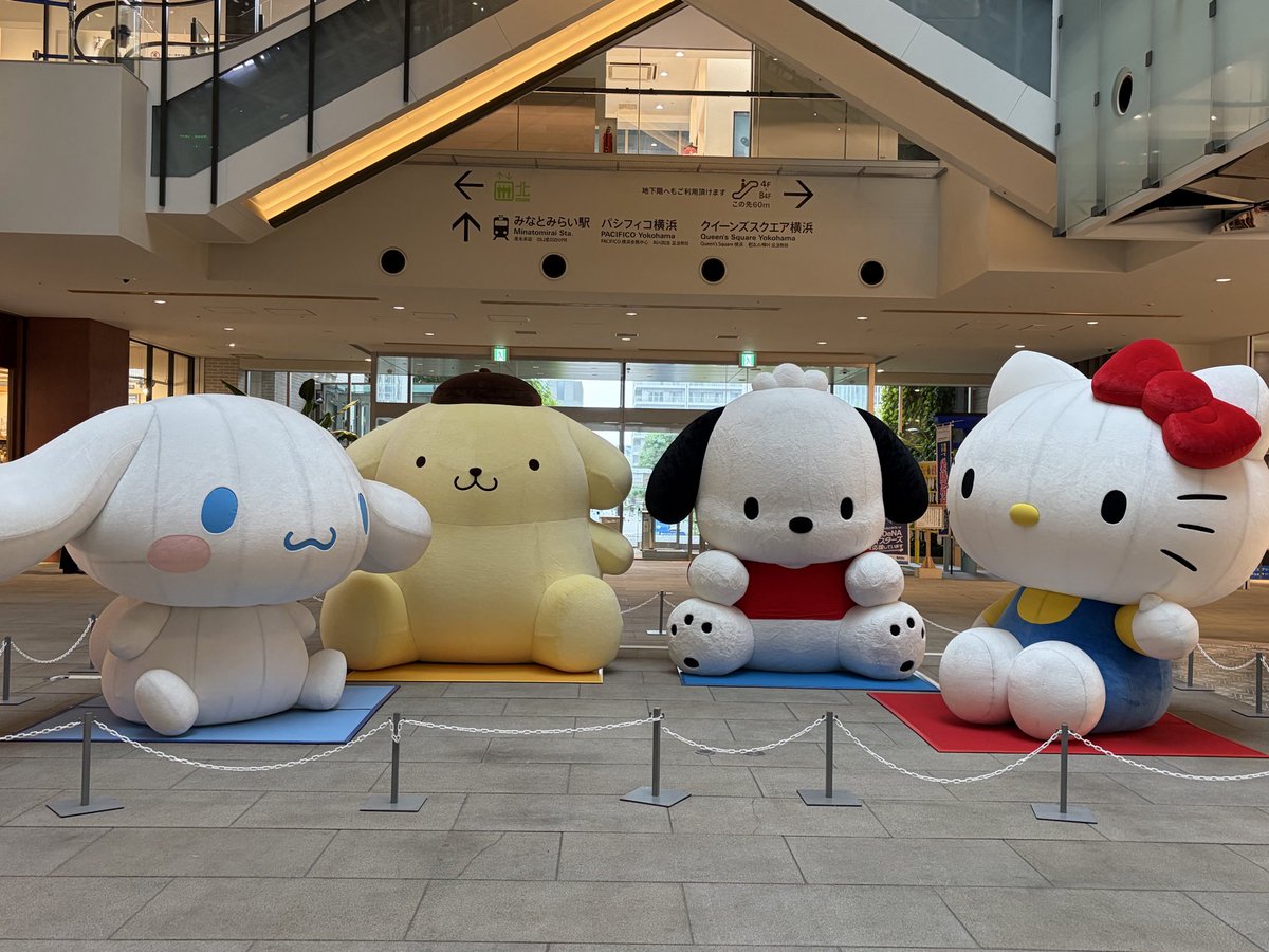 kawaii_pick's tweet photo. ポムフェス当日行けなかったから、6月に行ったサンリオフェスの写真たくさん載せとこう🍮🎀 https://t.co/dseqQwjCIr
