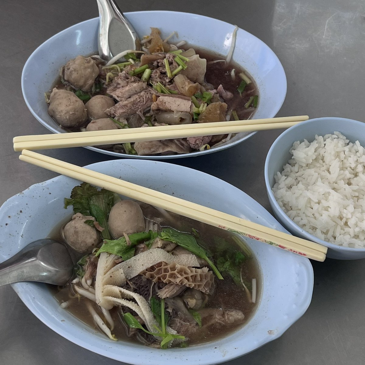mobmabbic's tweet photo. กินกินกินก้นกปนกน https://t.co/S56K6IDoMt