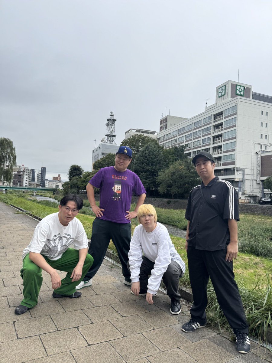westiguchi's tweet photo. 「爆笑‼︎ お笑いスーパーライブin盛岡」ありがとうございました！！
お客さんはめちゃくちゃ温かくて、外は涼しくてめちゃくちゃ過ごしやすかった😊 https://t.co/RMH34arr8A
