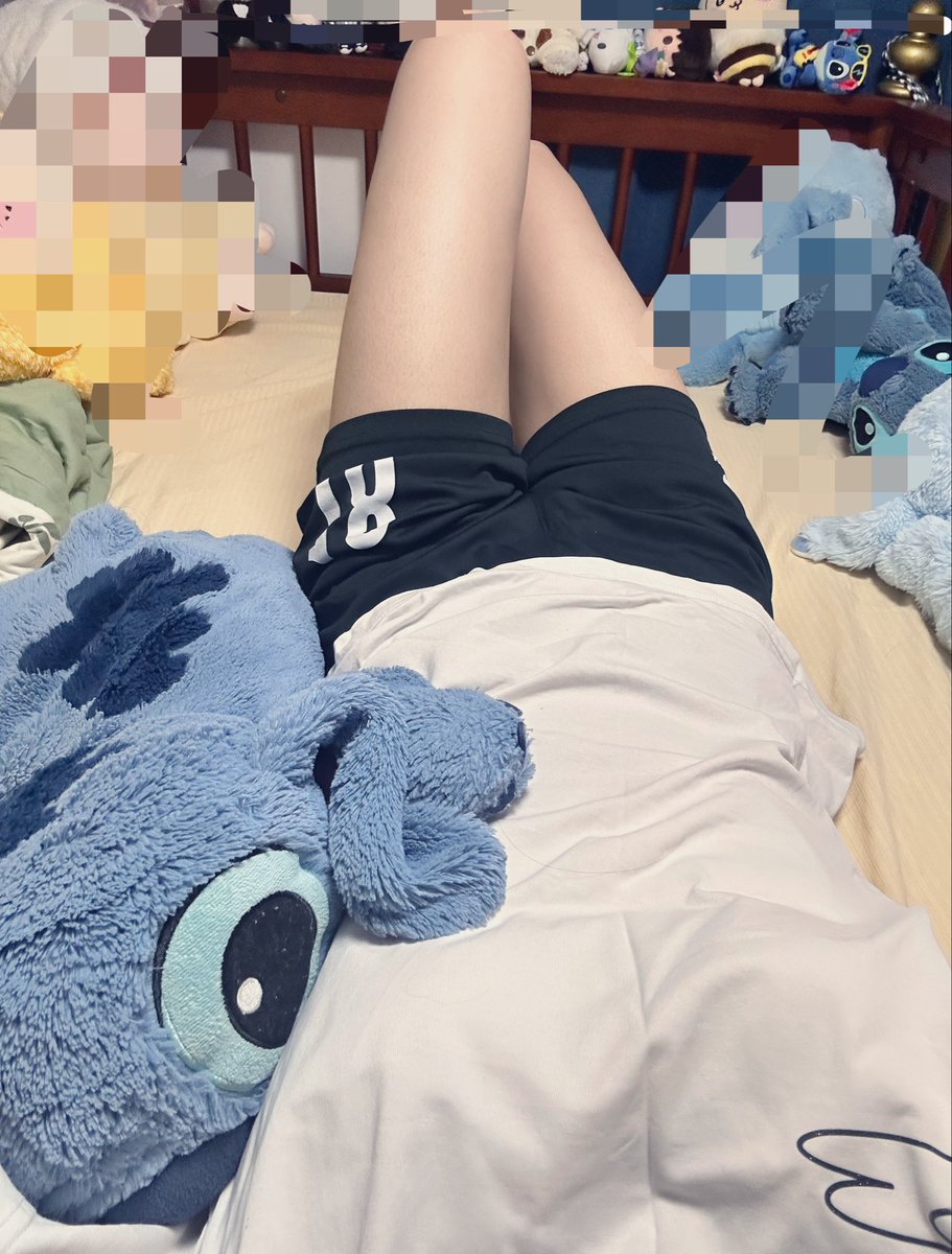 bblsy540939's tweet photo. 小时候尿床哥哥骂我 长大了尿床哥哥夸我 https://t.co/KV5r8r1Clq