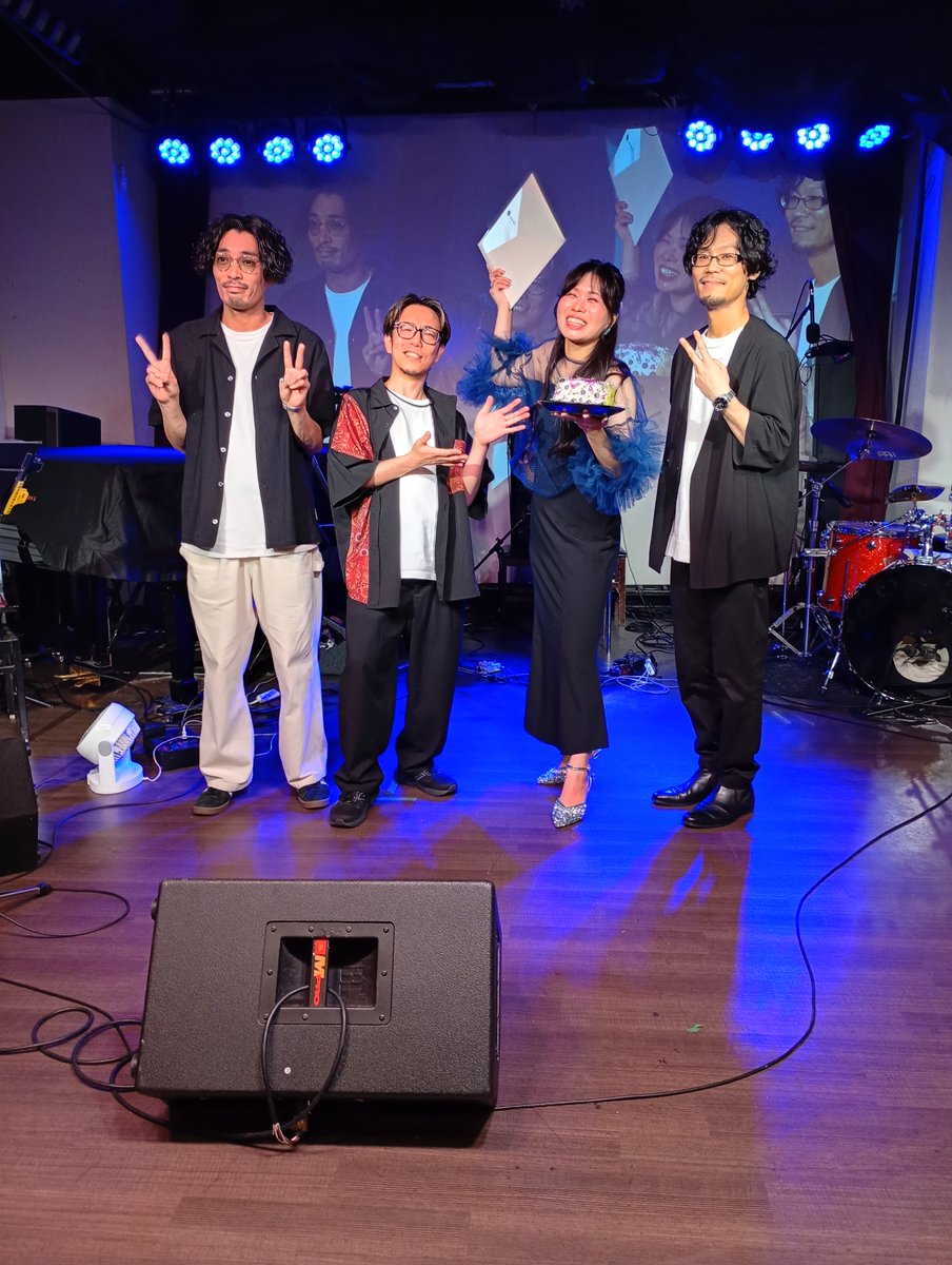 hideishida tweet picture