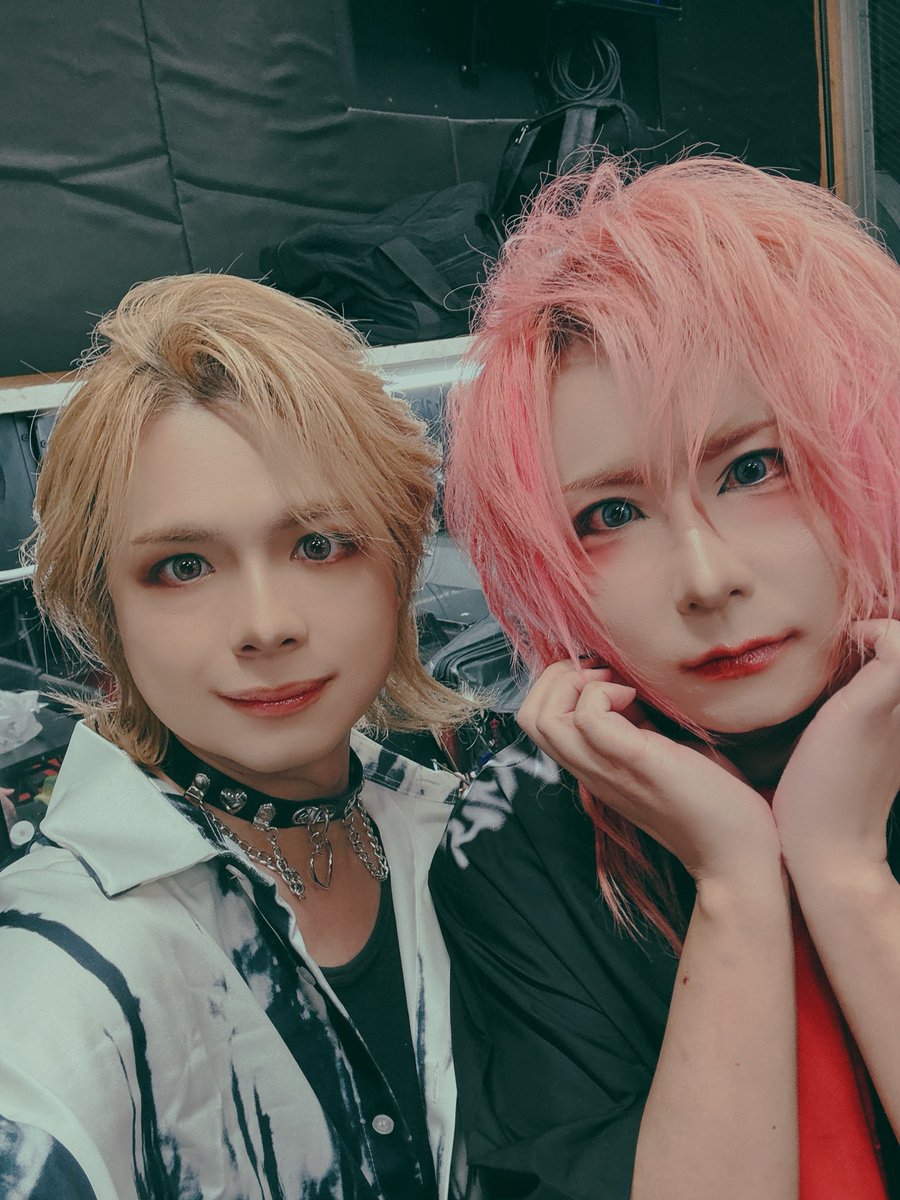 opera_ayame's tweet photo. この歳になってもジャンヌを弾ける喜びはもちろんのこと、同じくジャンヌとABCを愛し続けるファンの方々、バンドマンの方々とこうして一緒に同じ空間を楽しむことができることがなによりも幸せです！
最高の二日間をありがとうございました！

来年のO-EASTもお楽しみに！！
#ABCvsJanne https://t.co/3zv5RhyjKt
