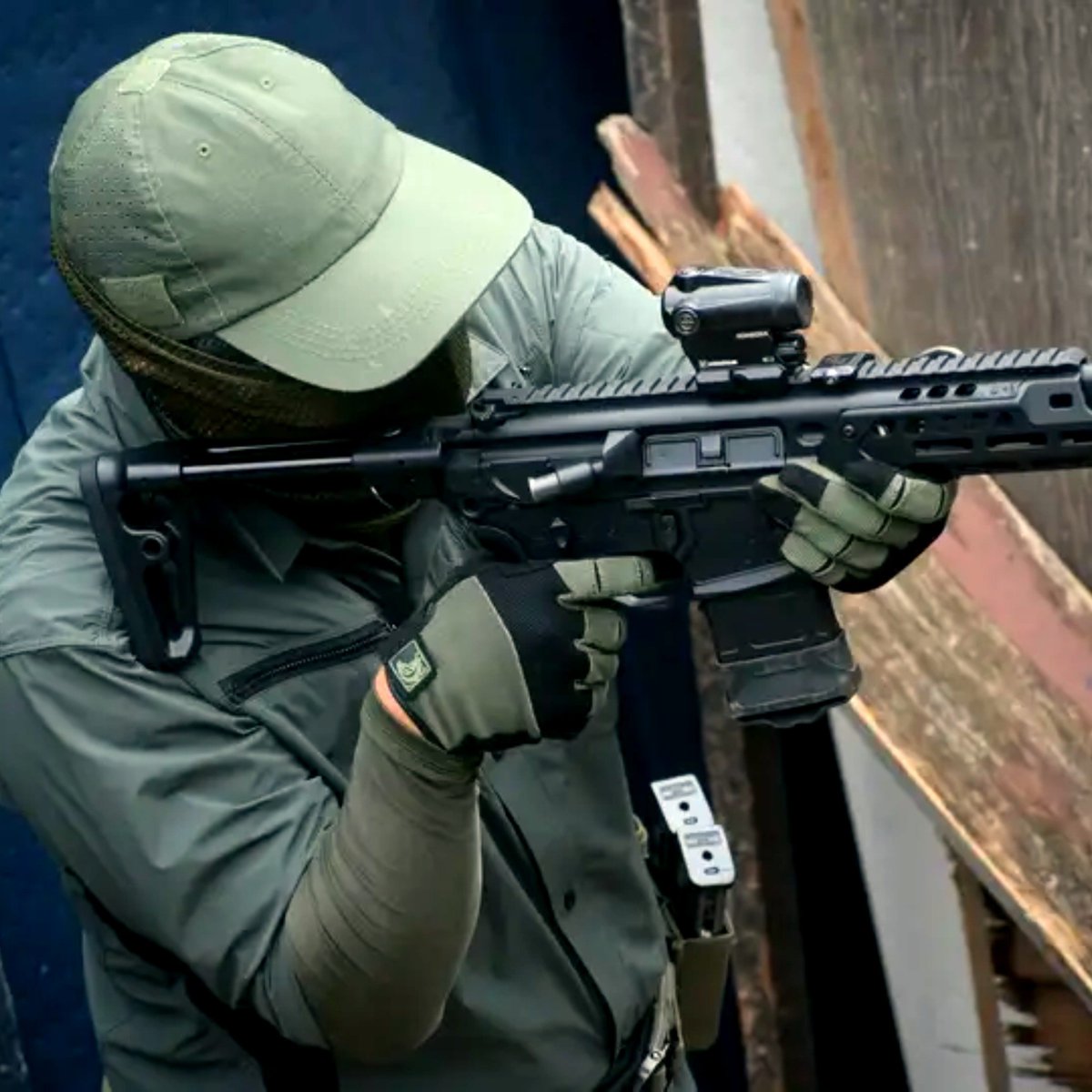 AIRSOFT_WATER's tweet photo. 現実逃避の非日常体験、最終日
恐怖と狂喜の国｢T-MOUT｣リターン
Dからのサバゲ3連チャン、休養とって今日で2nd夏休み終了
流石に、ほぼ4連チャンCQB系サバゲ行ったら、赤い斑点で水疱瘡みたいな体になってる😅
さて、明日から仕事か…😮‍💨
#サバゲー
#サバイバルゲーム
#T_MOUT https://t.co/2L8UV38HNh