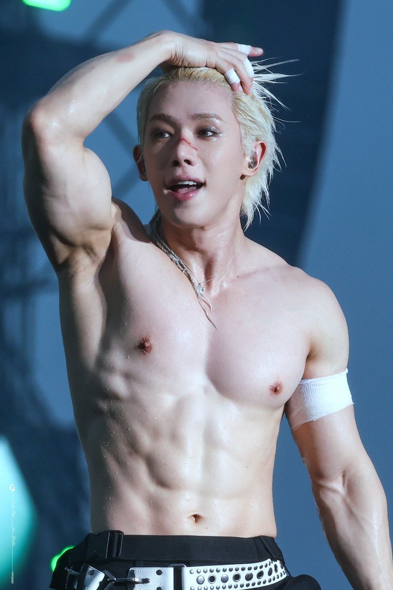 dailybestboys's tweet photo. Wonho https://t.co/jJdvapVfJ0