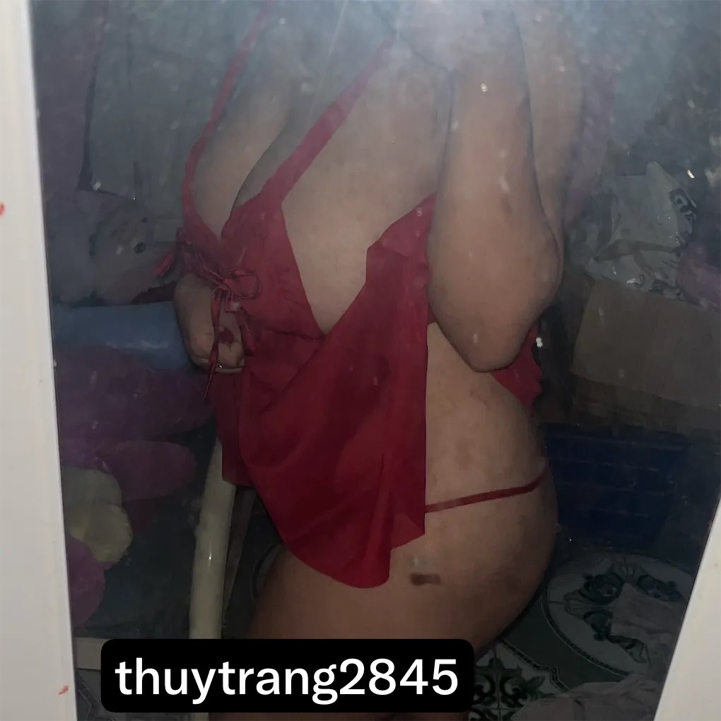 heomap45's tweet photo. Body ú nu xí mà hoy đại đại đi , locket ib tui nhen😛😛 https://t.co/sF1XNU7kvB
