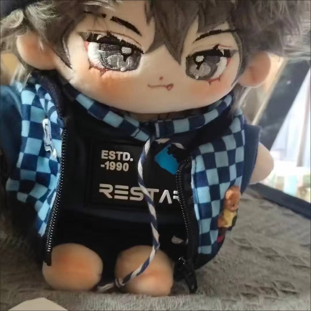 HengZeToys's tweet photo. OC plush gang assembled✨
Custom handmade plush, high fidelity embroidery & custom clothing available.
DM to make your own character doll.
#plushdoll #plushcommission #ocplush #characterplush #hengzetoys https://t.co/N0C2HaTZpk