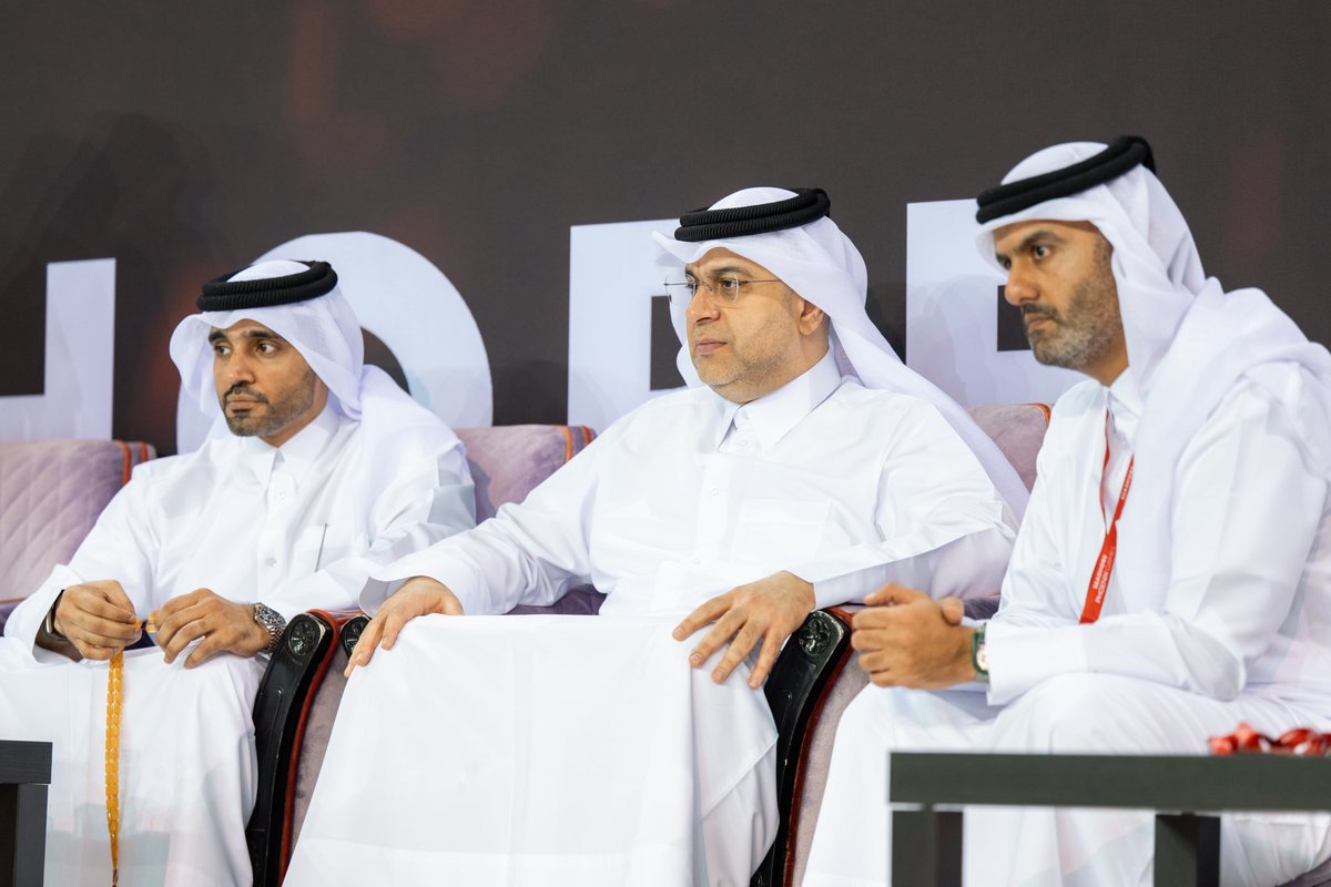 awaliaqa's tweet photo. شاركت الأولية بصفتها شريكًا داعمًا لبطولة سيشور فينكس قيمز 2026، التي نظمتها أسباير زون، بحضور السيد عبدالعزيز إبراهيم التميمي، الرئيس التنفيذي للشركة، وذلك خلال ختام منافسات الرجال.
وتأتي هذه المشاركة تأكيدًا على دعم الأولية للفعاليات الرياضية والمجتمعية.
@aspirezone https://t.co/dJ2aLAdL46