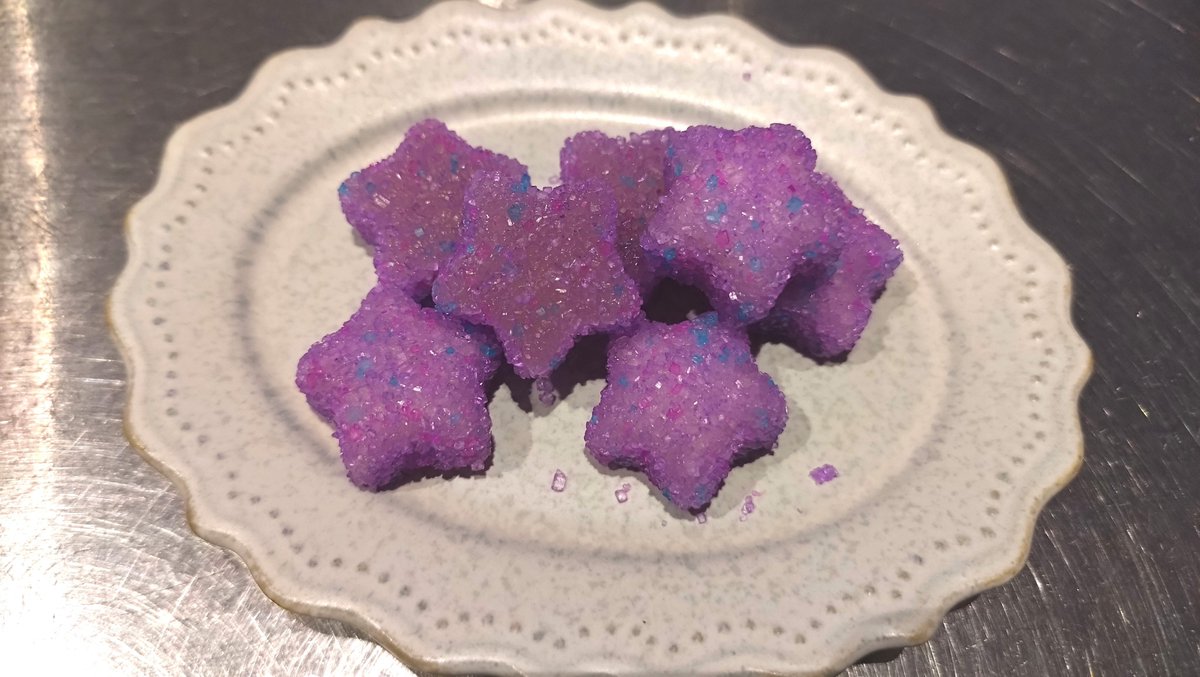 Chocolate_Riple's tweet photo. キラふわグミ🌟
思ってたふわじゃなく結構しっかり硬め(⁠´⁠ ⁠.⁠ ⁠.̫⁠ ⁠.⁠ ⁠`⁠) https://t.co/2L4NAl4niH