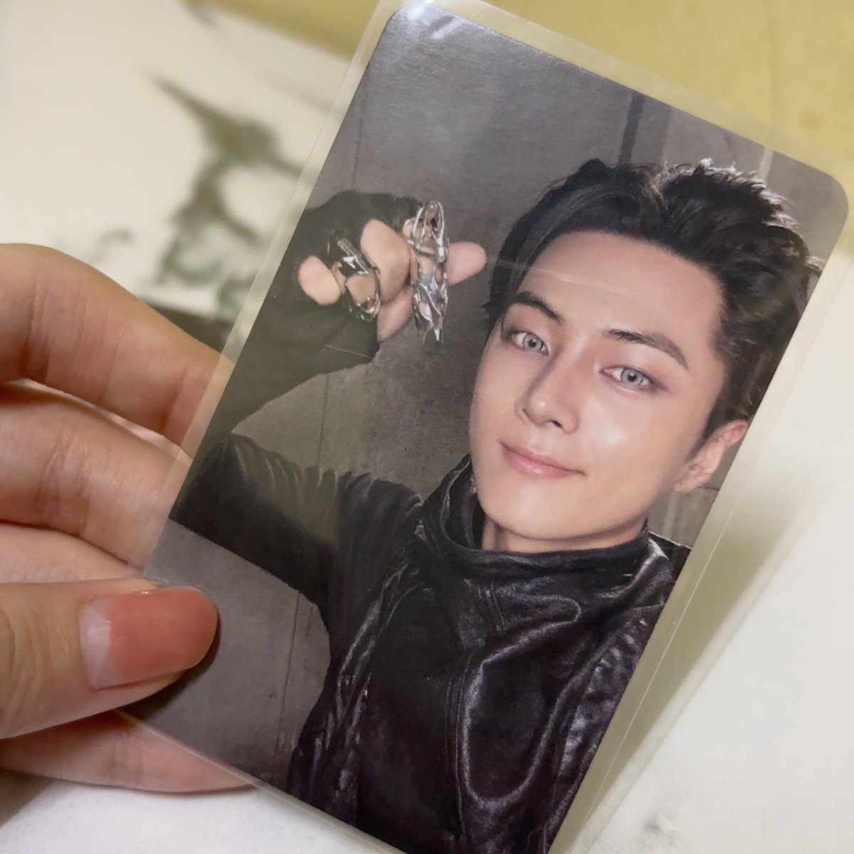 bai0bai3's tweet photo. น่ารักกมากๆคับบ การซื้อการ์ดเอนไก่ครั้งแรก โดนตกจนเข้าด้อม🫰🏻🫰🏻 ร้านแพ็คดี มีของแถมให้้้🙇🏻♂️🙇🏻♂️ #candycanrw
#enhypan https://t.co/ofF908shcB