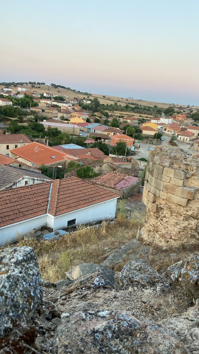 Albertoas99's tweet photo. ya las pongo yo que vaya tela
📍 Cerralbo https://t.co/gzED7N1Xtj