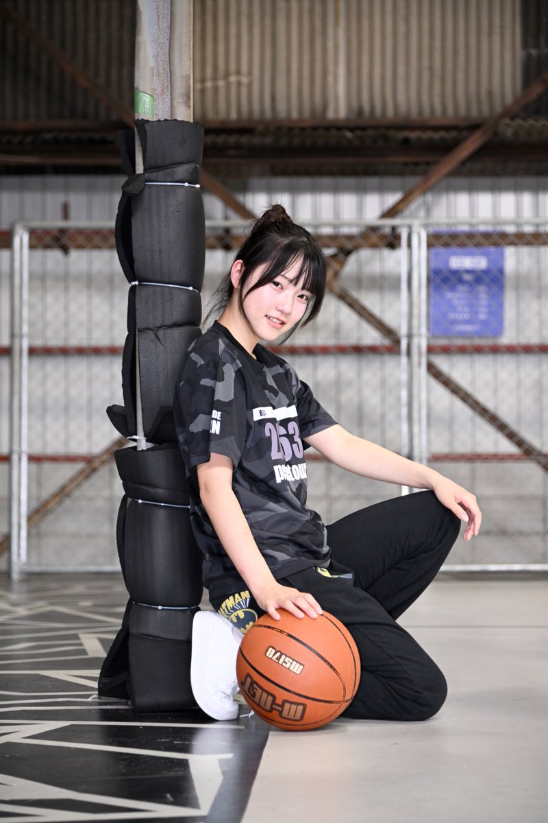 ajipon141421356's tweet photo. #千穂 さん　@chiho_1130
#ななサク撮影会　@nanasaku31

#ポートレート　#バスケ 🏀　#Parkday https://t.co/LzkpBZF654