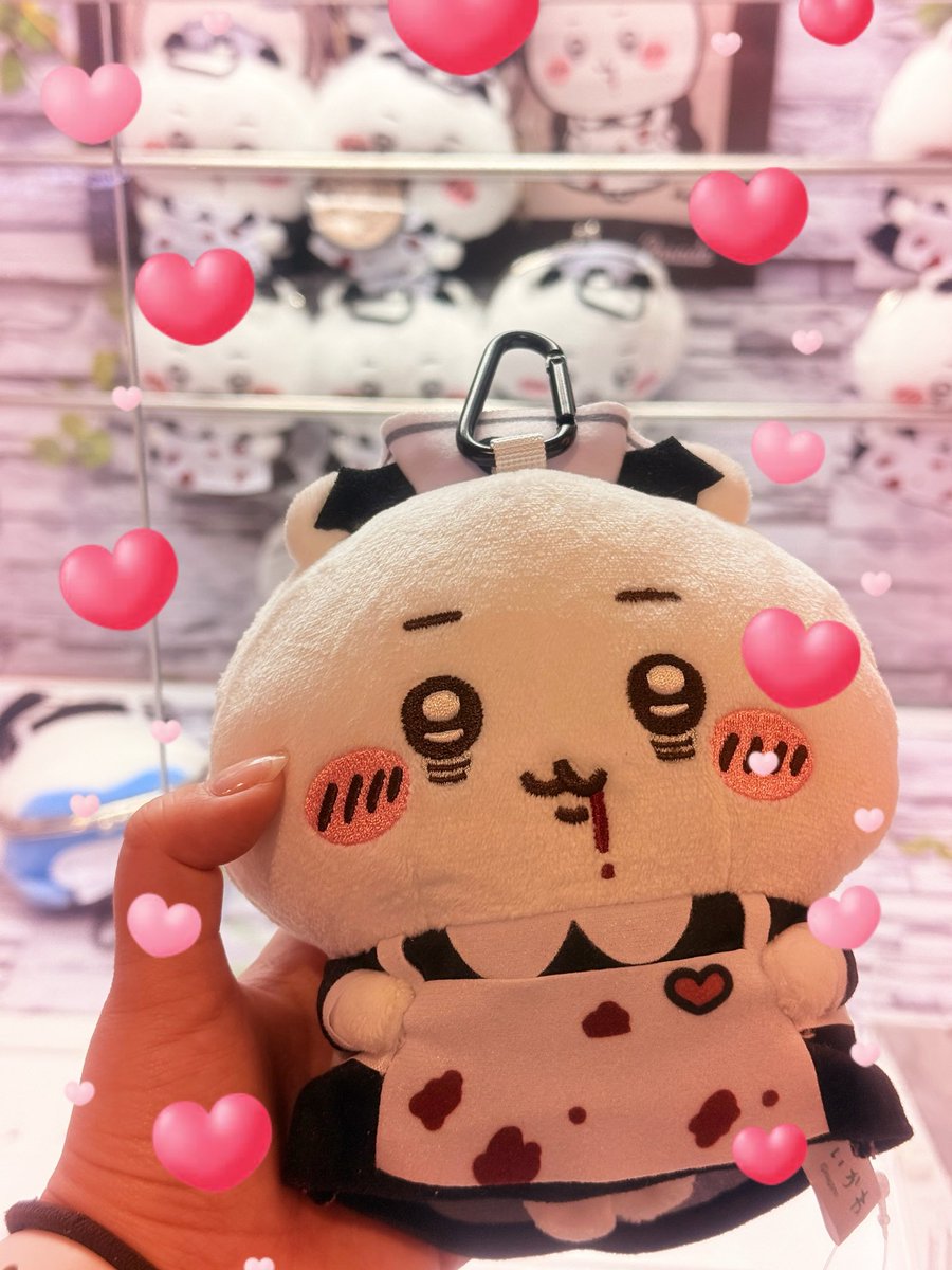 Milk1chigo's tweet photo. ちいかわのハロウィン がまぐちは
高すぎたけど、、、

りんりんおかおマスコットは
今日はシーサーちゃん 400円で🥺💕

カニちゃん可愛くて家で飾る用GET✨
（こっちは1300円🙂‍↕️）

ちいかわハマったら平日も土日もグッズとかガチャとかゲーセン巡りで忙しいけど
手に入ったら楽しい😊❣️ https://t.co/qCURJDBvtN