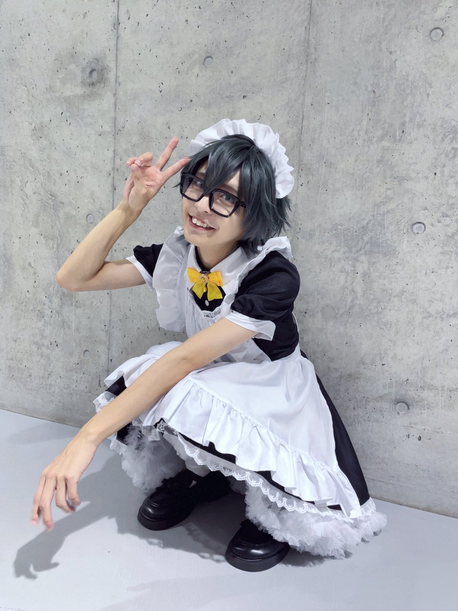 hiroki_watabe's tweet photo. ／　
📢  渡部大稀 遂にアリーナデビュー！？
＼　
「私立ドズル学園 #ぶっとびな祭！！」
に出演させていただきました💥

🍌✨とある寸劇でおんりーさんを演じさせていただけて楽しかった🍌✨

少しでもイベントの盛り上がりに貢献できていたら嬉しいです👓ご覧下さった皆様ありがとございました！！ https://t.co/v2oPhjtTBv