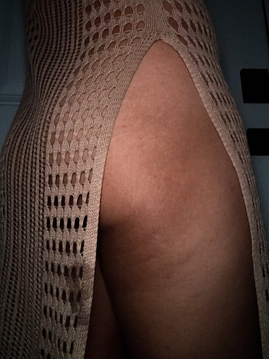 Thickboy44's tweet photo. He pulled the dress to the side and fucked me good this morning. Leaving a nice cum stain on my new dress 🤭 
#earlybirdgetsthework #southaustin #texasdl https://t.co/pqkqlSydmt