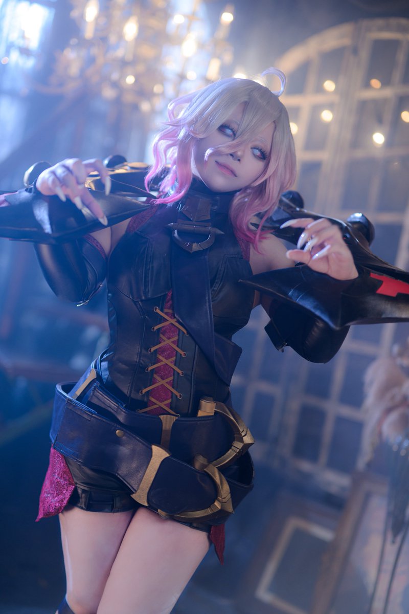 watara1__'s tweet photo. 2番目に人気なのはブライアーだった🩸

#LeagueOfLegends #lolcosplay https://t.co/pnZBtsKLRL