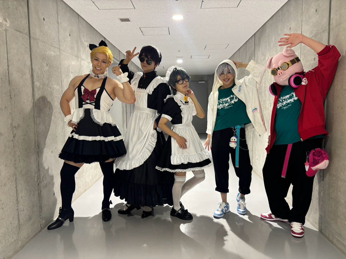 Asobu_YUUUU's tweet photo. 私立ドズル学園 #ぶっとびな祭
寸劇でおらふくんを演じさせていただきました☃️
超絶可愛いおらふくんを演じられて最高でしたー！
イベントの一員として、みなさまの楽しい時間の一部になれていたら幸せです✨
京王アリーナTOKYOに立てたことも一生の思い出☺️
2日間、ありがとうございました！ https://t.co/ocSZqNcCab