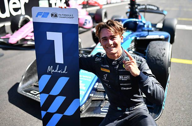 insidef2's tweet photo. Beganovic dominant in Madring Feature Race 

#Formula2 #F2 #RoadtoF1 https://t.co/ABlIL84FPq https://t.co/WMl7NNgIuH
