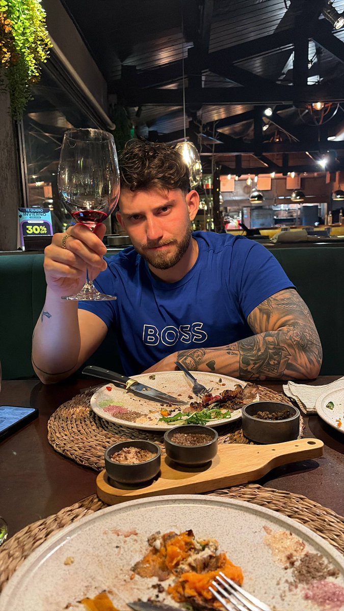 jackholymoly's tweet photo. Thanks to one of my subscribers for treating me to dinner. Who’s next? Will you treat me too? 😉 https://t.co/iYllCvOTGM
