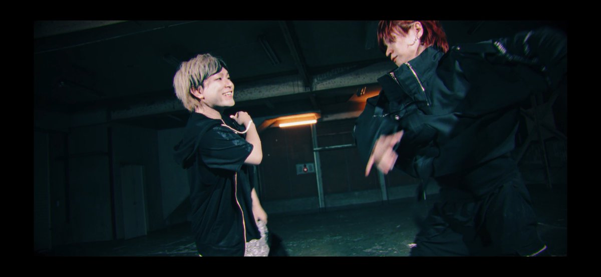 ryo_chiiiin's tweet photo. SLHとxxxprojectのコラボ動画があがったよー‼️
撮影も楽しかったなぁ！！ダンススキルオバケカラスさんとまさかのユニゾンさせてもらえて嬉しかった✨ありがとうございました😆
カラスさん踊ってる時ほんとに楽しそうで目が合うと思わず伝播するというか、素敵でした🫶🏻 https://t.co/YnZMKGCzd6