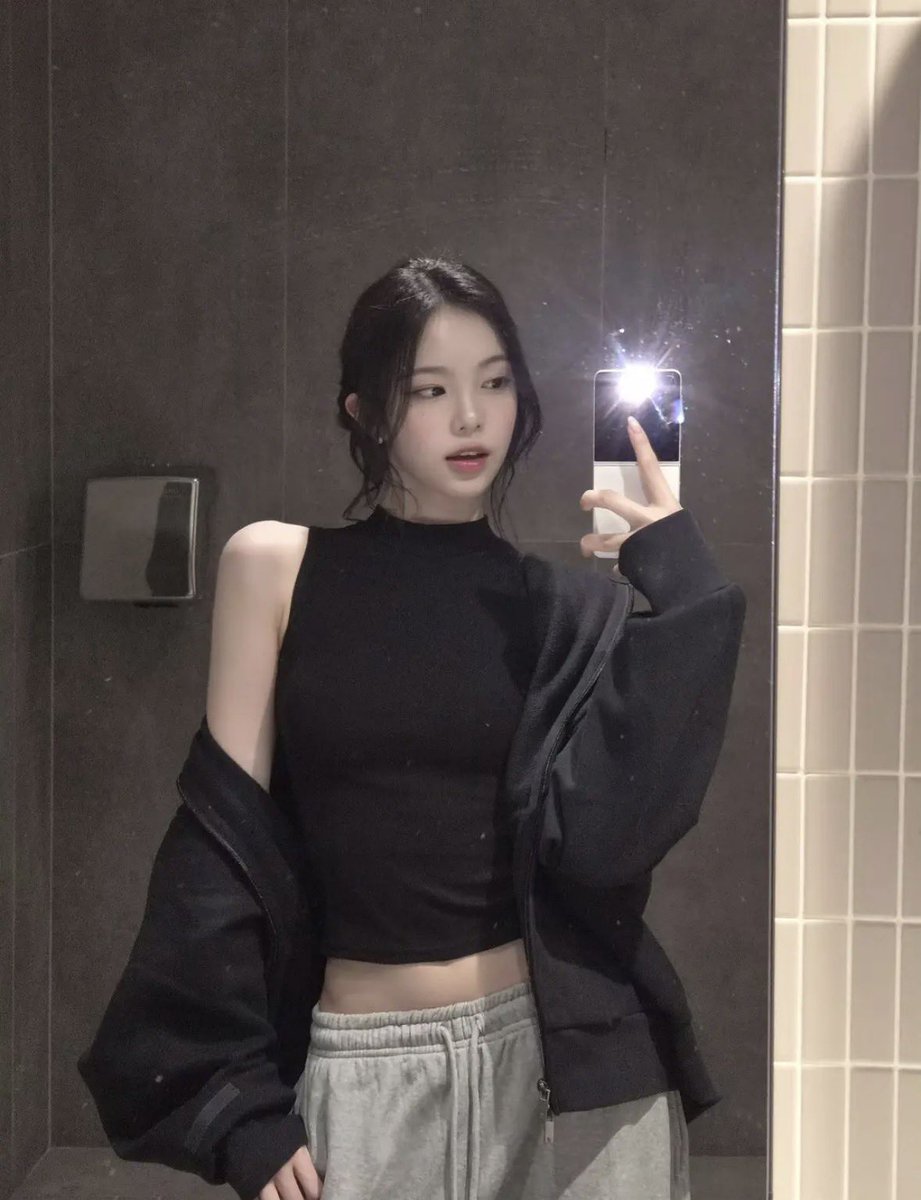stell1ove's tweet photo. 같은 숙소라서 좋다… https://t.co/LU779MAX6K