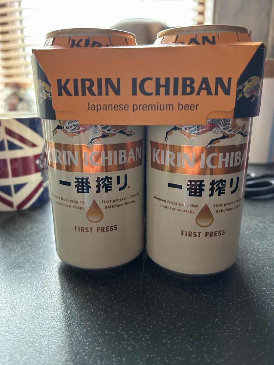 Blue12079216's tweet photo. 英国のスーパーでキリン一番搾り発見。 https://t.co/VsXpgDXrx1
