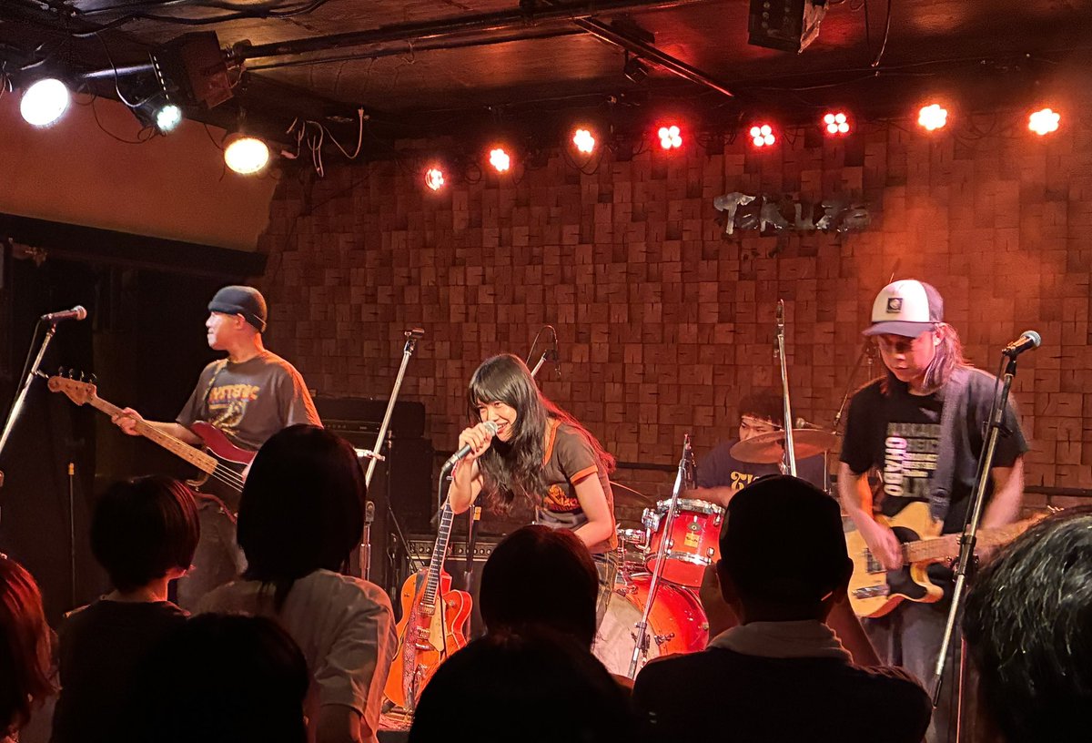 sanapoe's tweet photo. The beat motors 
The Tiger
2マンツアー
初日が名古屋、楽しかった。
今度のブラジルコーヒーも行きたいな！ https://t.co/UmC2N3k8P5